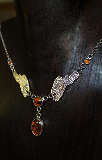 sterling silver hare necklace with amber