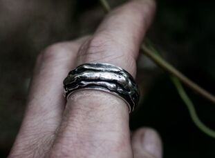 triple moon hare silver ring