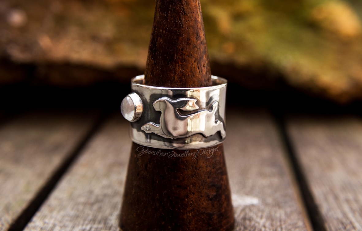 Blue moonstone hare silver ring