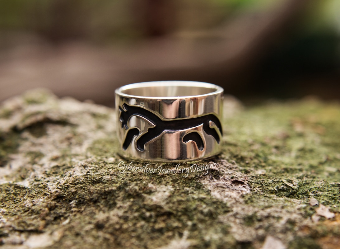 Uffington white horse sterling silver ring